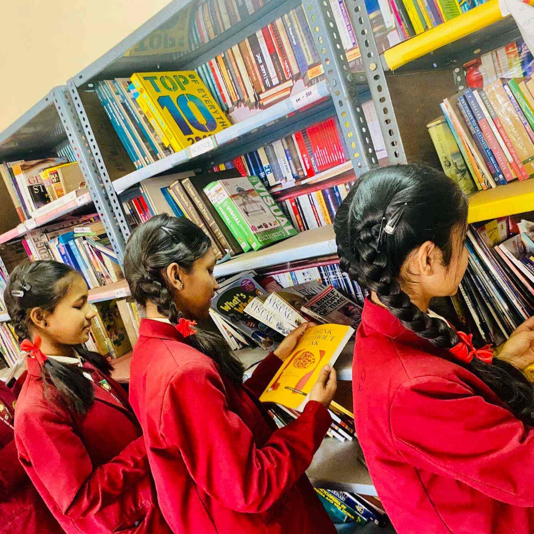 Pavan School Library